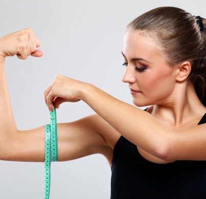 Liposucción de brazos vs Braquioplastia: ¿cuál es la mejor opción?