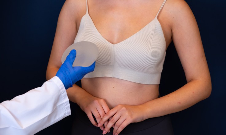 Top 7 Benefits of Getting a Breast Reduction in Istanbul