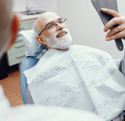 Precio de los implantes dentales de boca completa en Turquía 2025