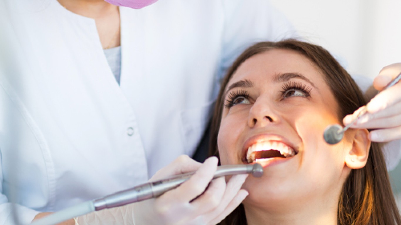 Tratamientos dentales en Turquía vs. España: por qué elegir Estambul