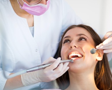 Tratamientos dentales en Estambul: por qué deberías planteártelo ya