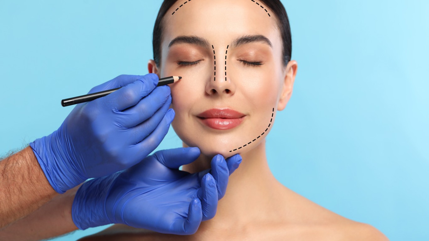 Was sind die Unterschiede zwischen einem Facelifting für Männer und einem für Frauen?