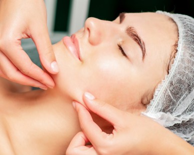 Deep Neck Lift Cost Explained Before Booking