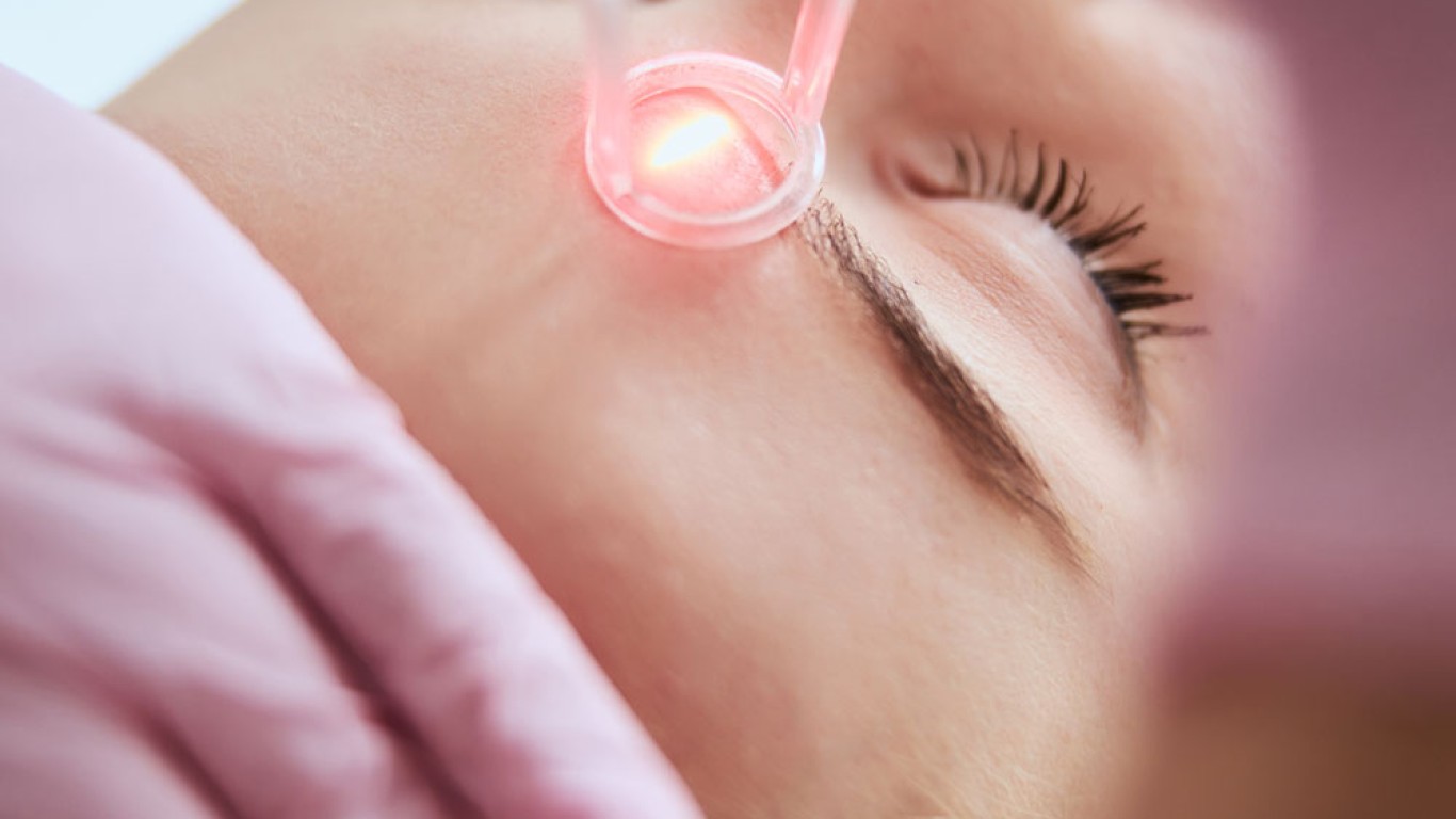 Laser Wrinkle Treatment: What It Can Do for Ageing Skin