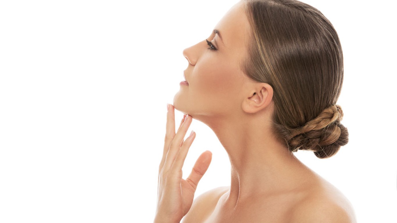 What Is a Nefertiti Neck Lift and How Does It Work