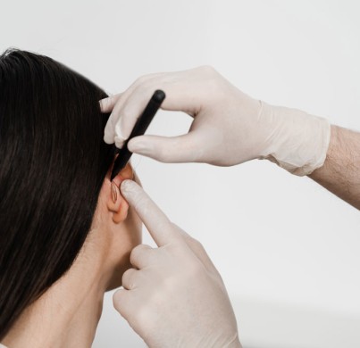 Otoplastie en Turquie : à quoi s'attendre, procédure, coût 