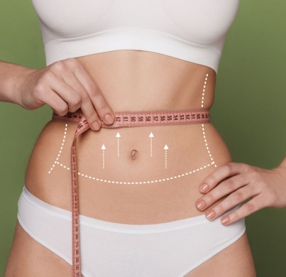¿Cuánto dura la sensación de tirantez tras una abdominoplastia?
